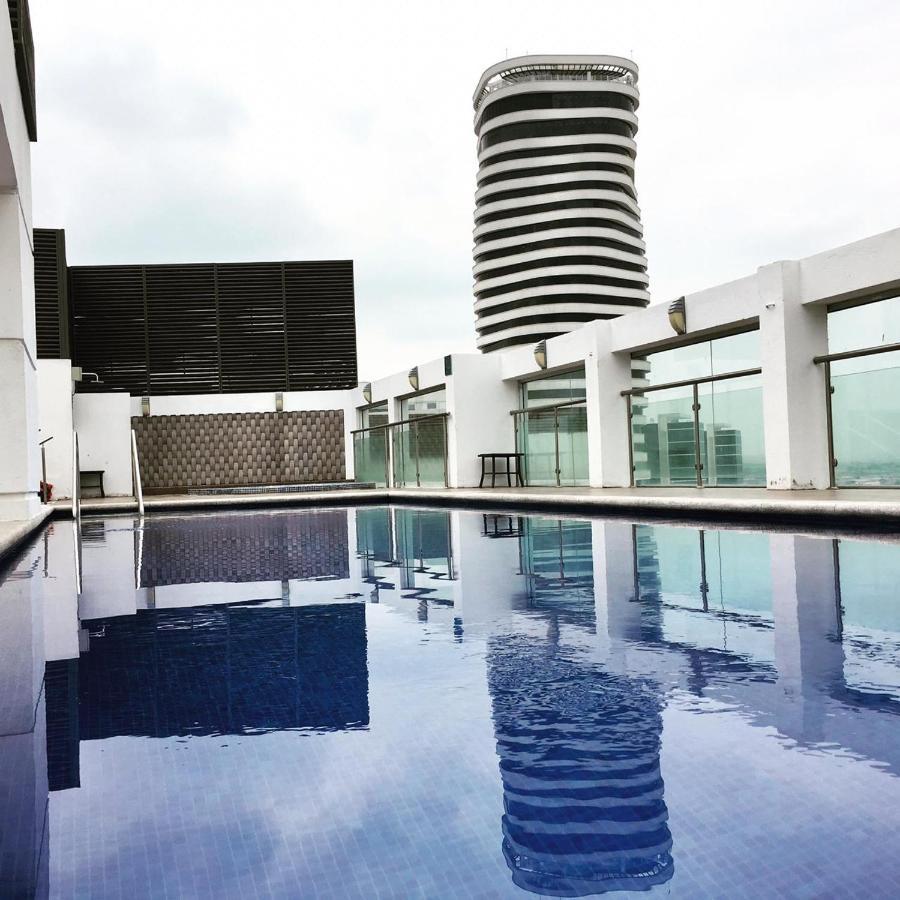 Luxury Suites River Front Guayaquil Exterior photo